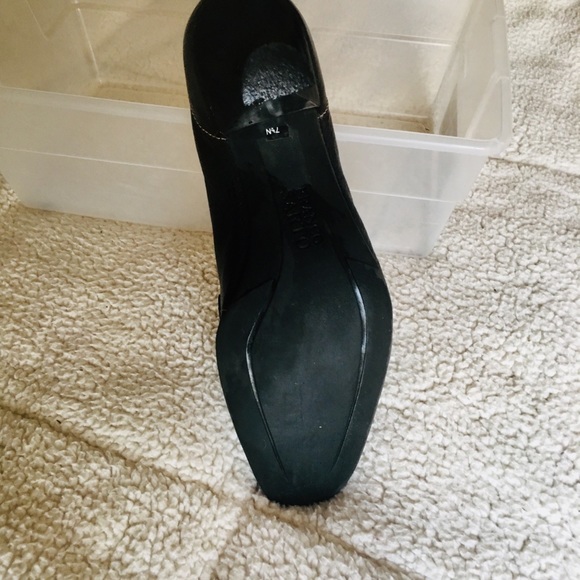 SOLD!!! Franco Sarto Black leather pump - Picture 4 of 5
